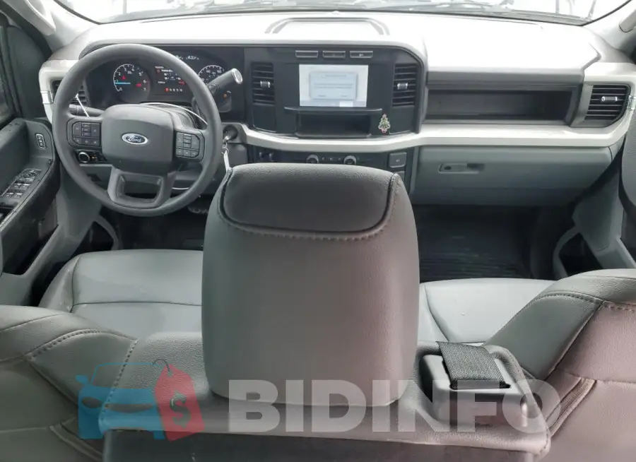 1FT7W2BA5PED81078 Photo# 8