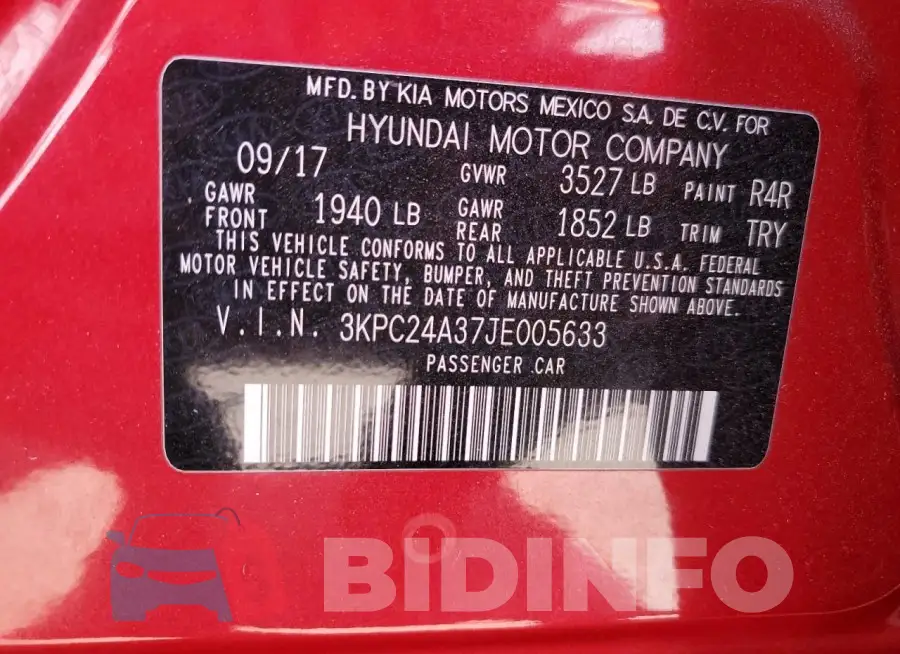 3KPC24A37JE005633 Photo# 12