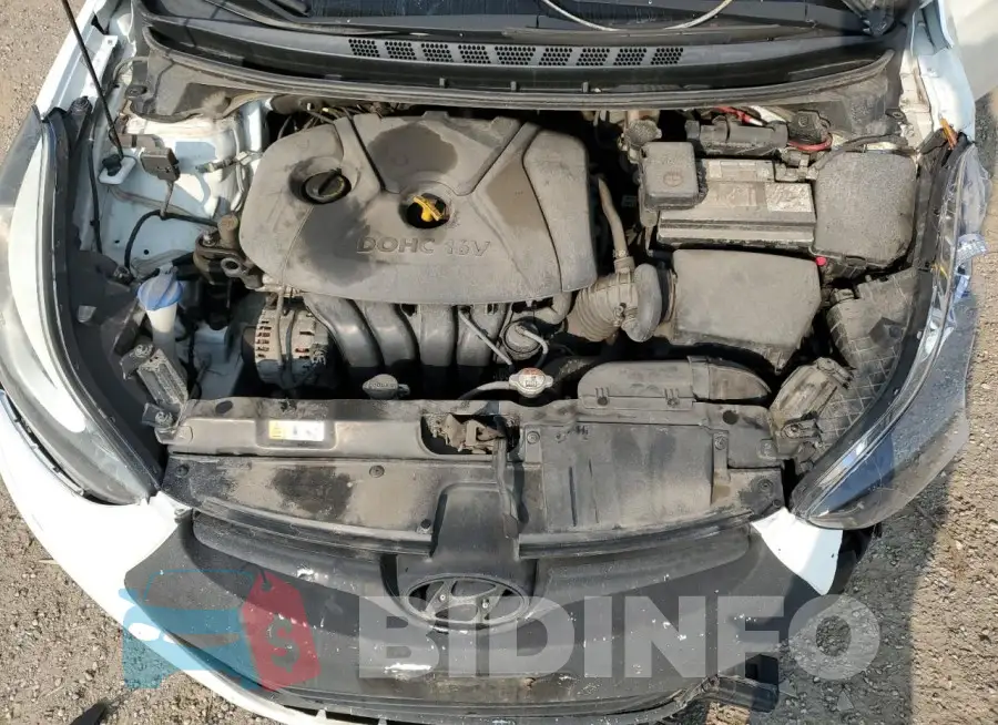 5NPDH4AE1GH713823 Photo# 11