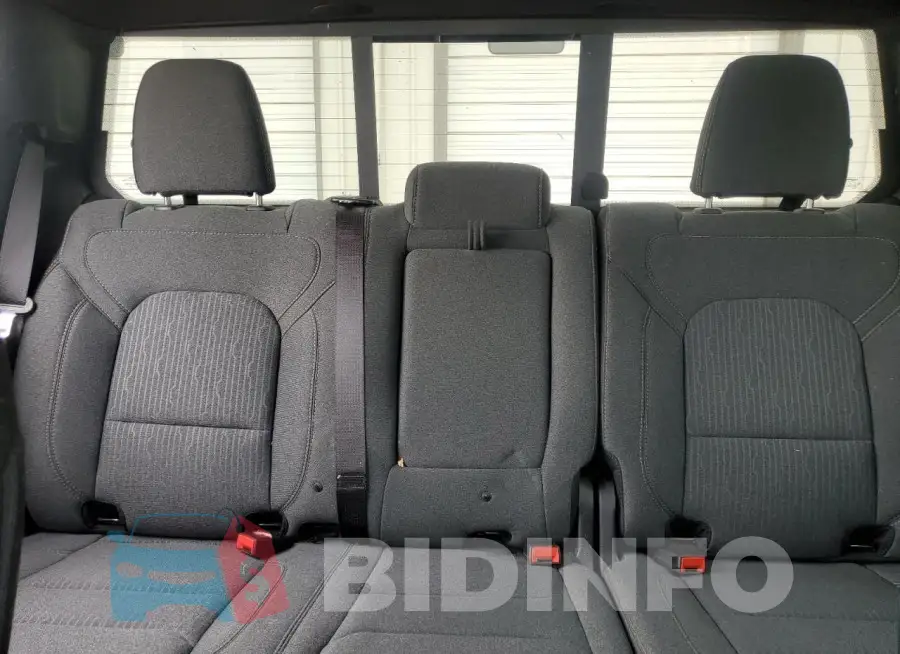 1C6SRFFT8LN242097 Photo# 10