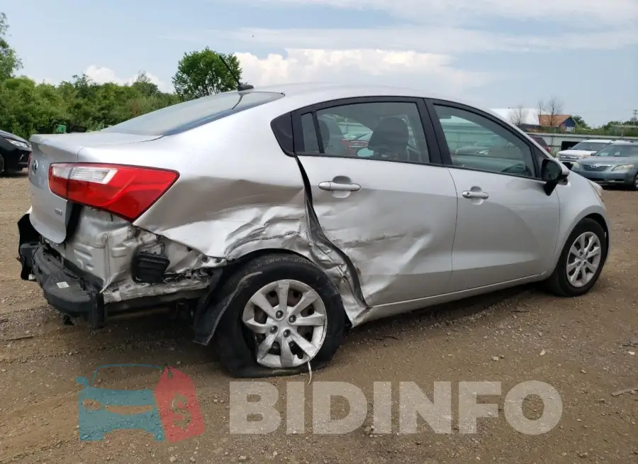 KNADM4A34G6585112 Photo# 3