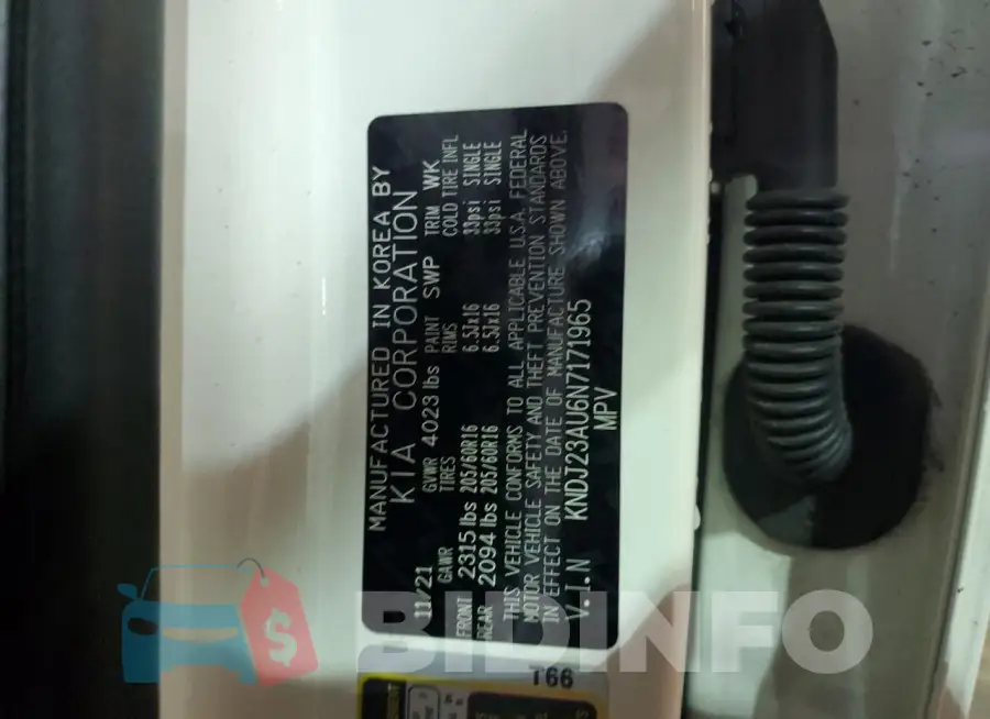KNDJ23AU6N7171965 Photo# 14