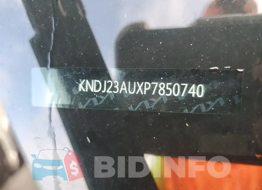 KNDJ23AUXP7850740 Photo# 12