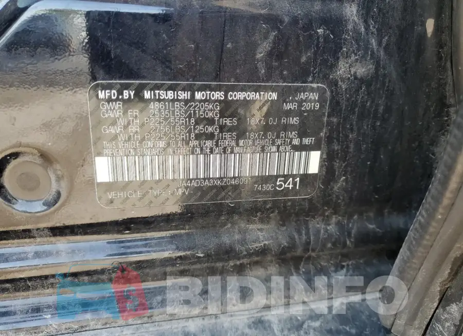 JA4AD3A3XKZ046091 Photo# 13