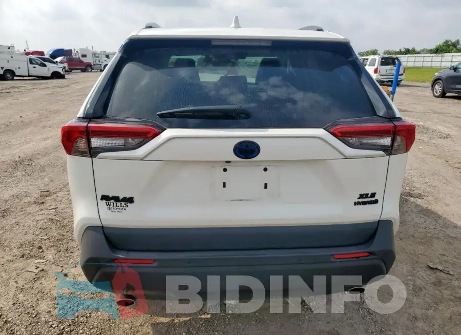 4T3B6RFV8MU056574 Photo# 6