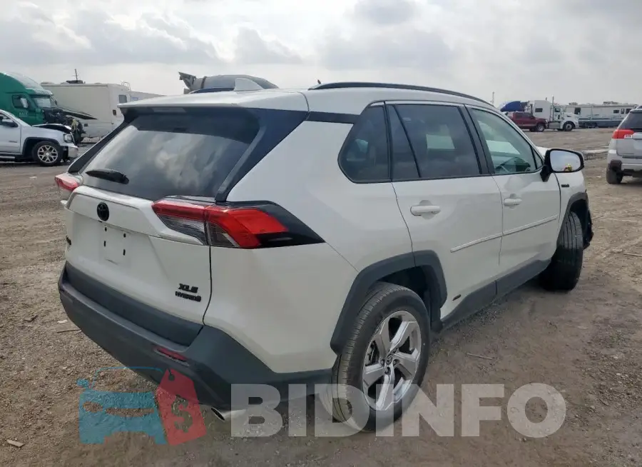4T3B6RFV8MU056574 Photo# 3