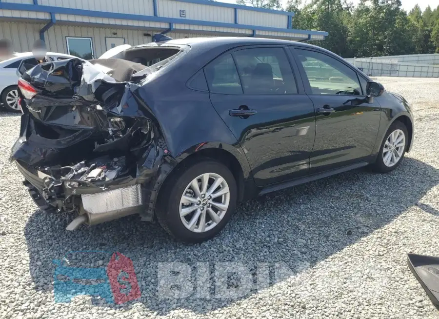 JTDBCMFE4R3067447 Photo# 3