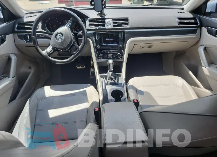 1VWAS7A32GC058844 Photo# 8