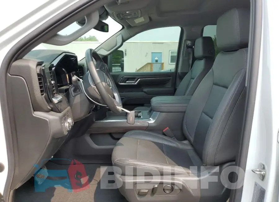 1GT49NE77RF149865 Photo# 7