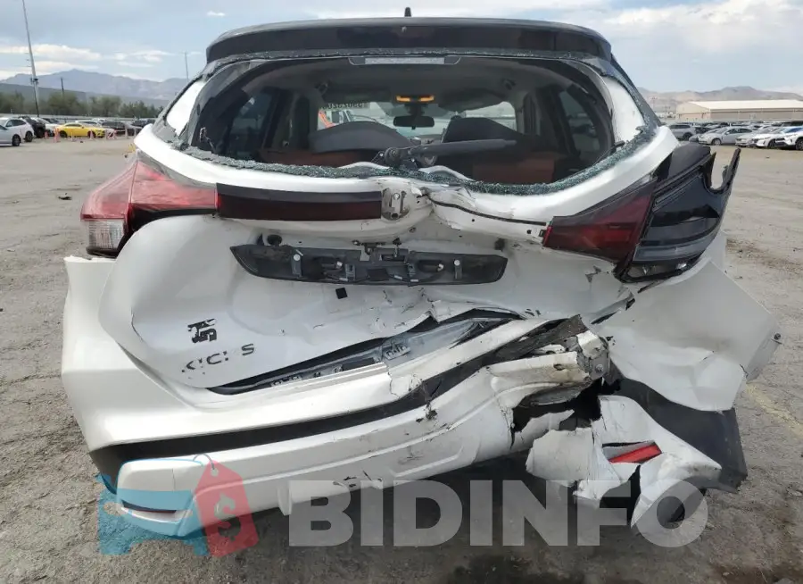 3N1CP5CV3PL517855 Photo# 6