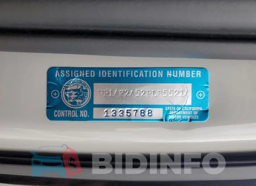 WP1AF2A52PLB55214 Photo# 13