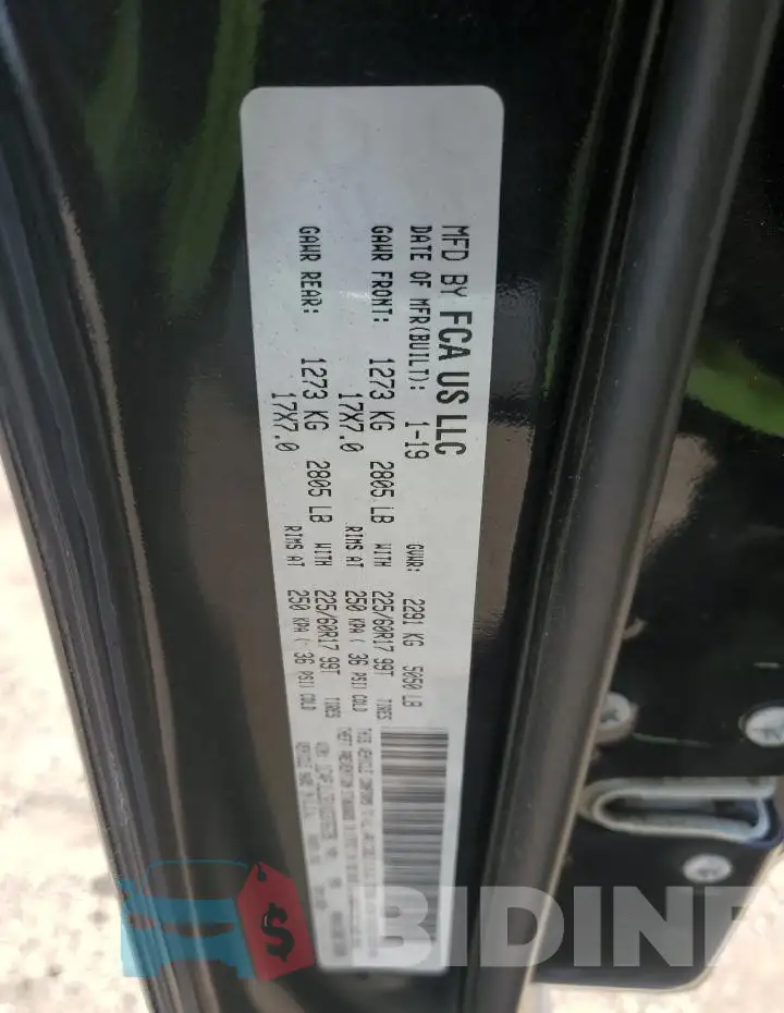 1C4PJLCB1KD376728 Photo# 13