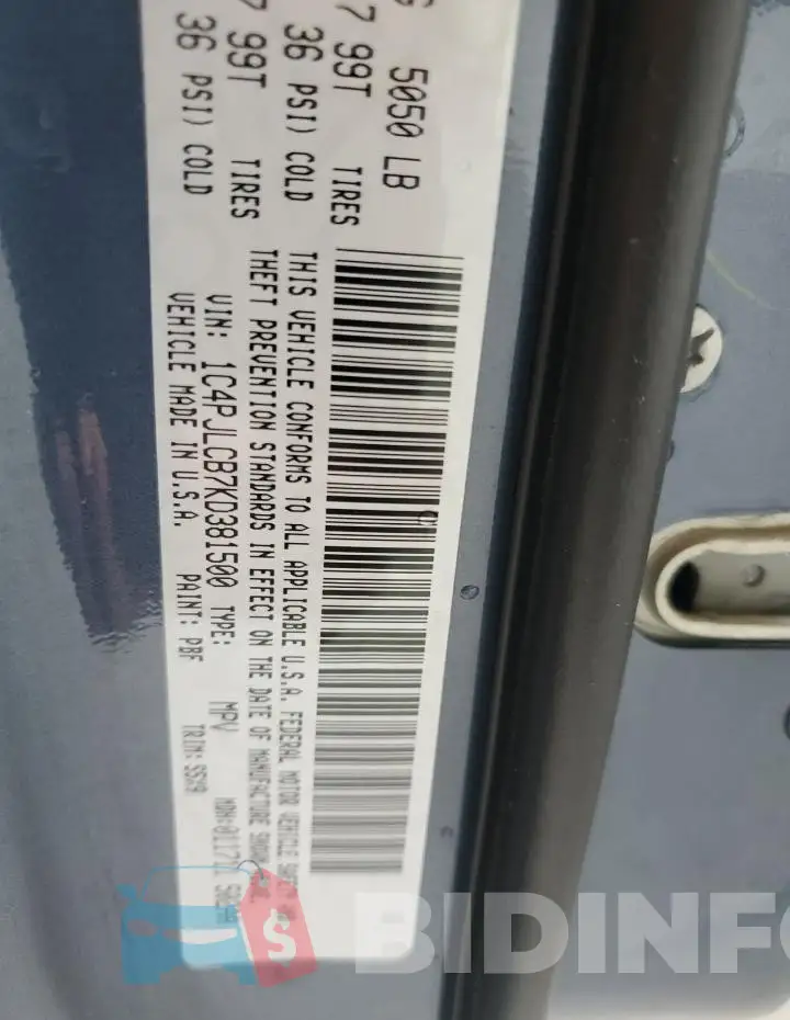 1C4PJLCB7KD381500 Photo# 12