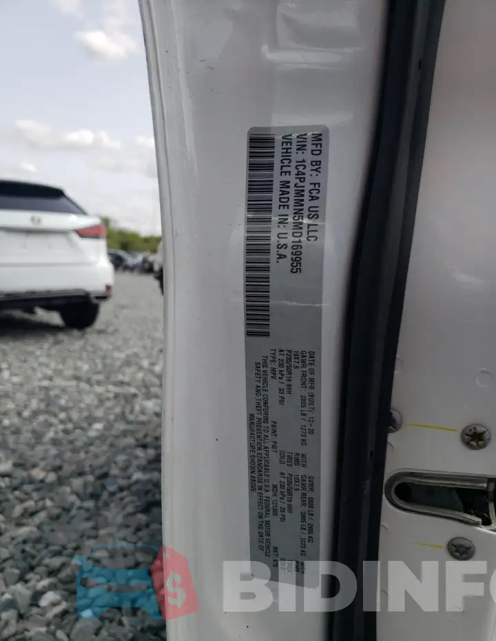 1C4PJMMN5MD169955 Photo# 13