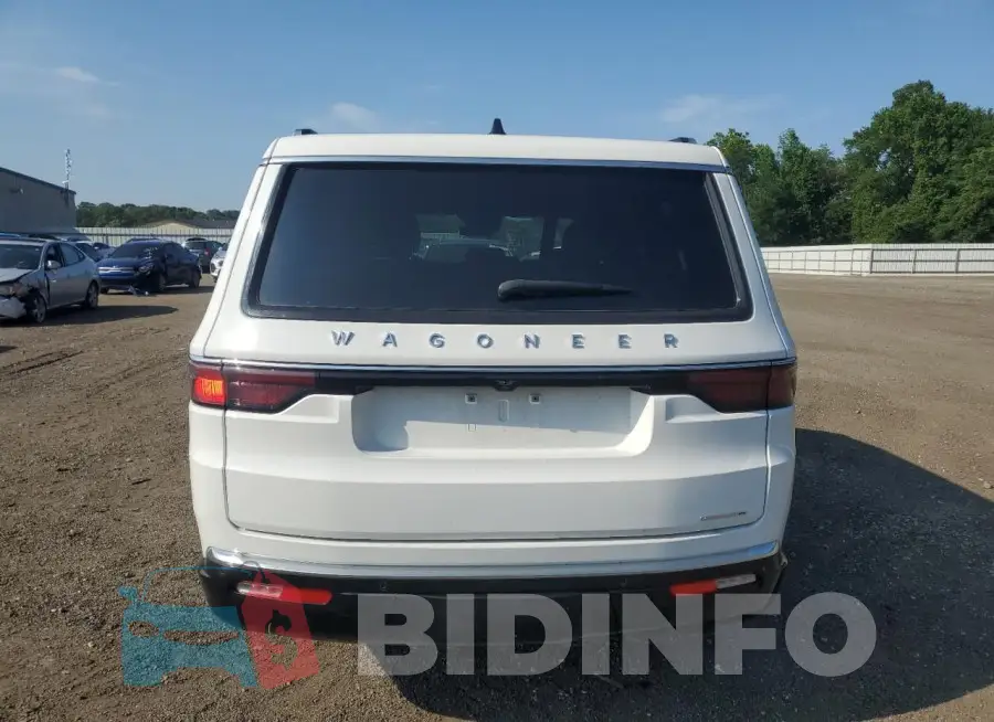 1C4SJUBPXRS172108 Photo# 6