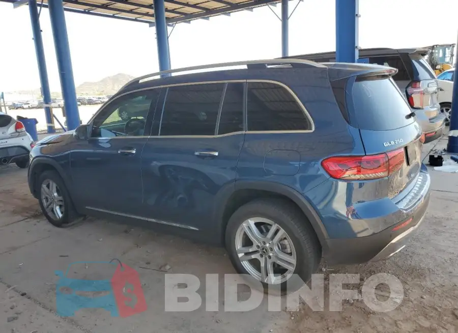 W1N4M4GB8MW129815 Photo# 2