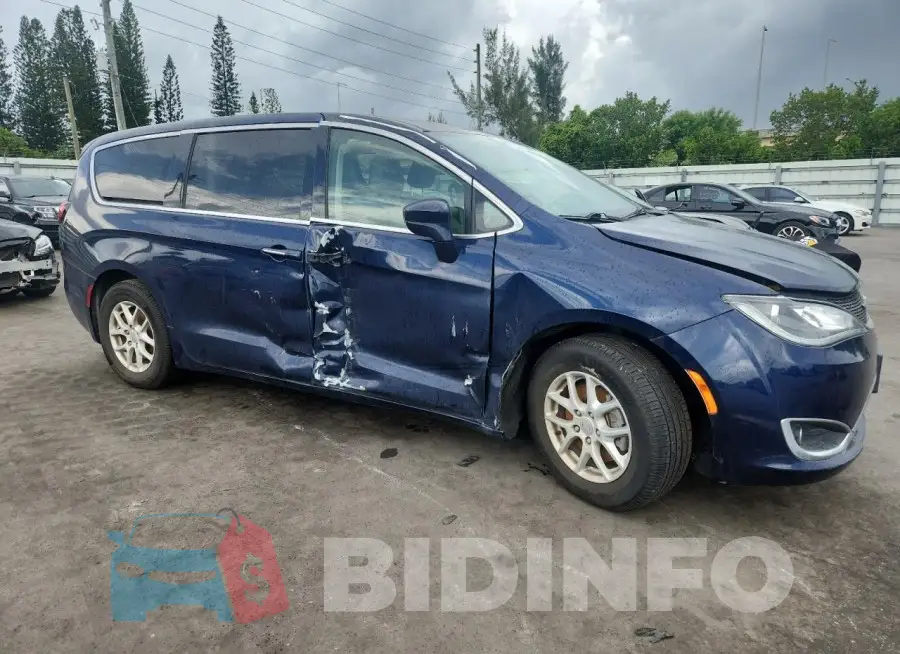 2C4RC1FG3LR211020 Photo# 4