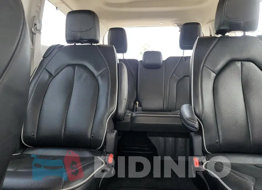 2C4RC1GG3NR114854 Photo# 10