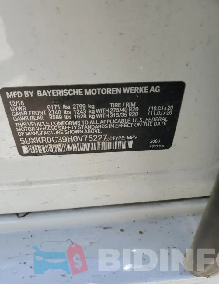 5UXKR0C39H0V75227 Photo# 12