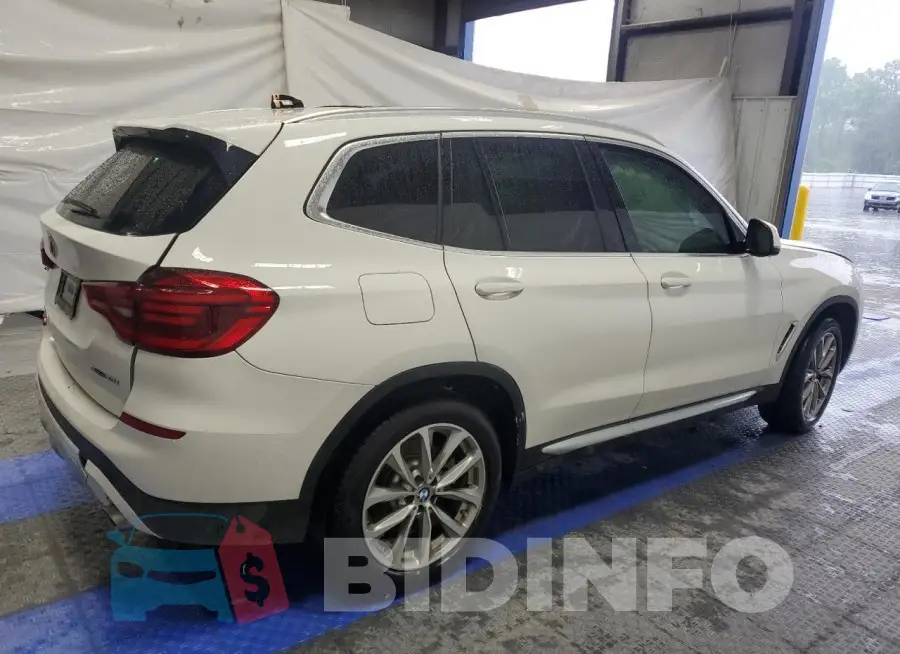 5UXTR7C57KLR51525 Photo# 3