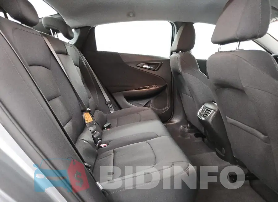 1G1ZD5ST4PF220676 Photo# 10