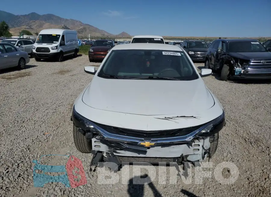 1G1ZD5ST5LF090918 Photo# 5