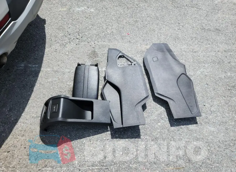 3GNKBDRS3LS640707 Photo# 13