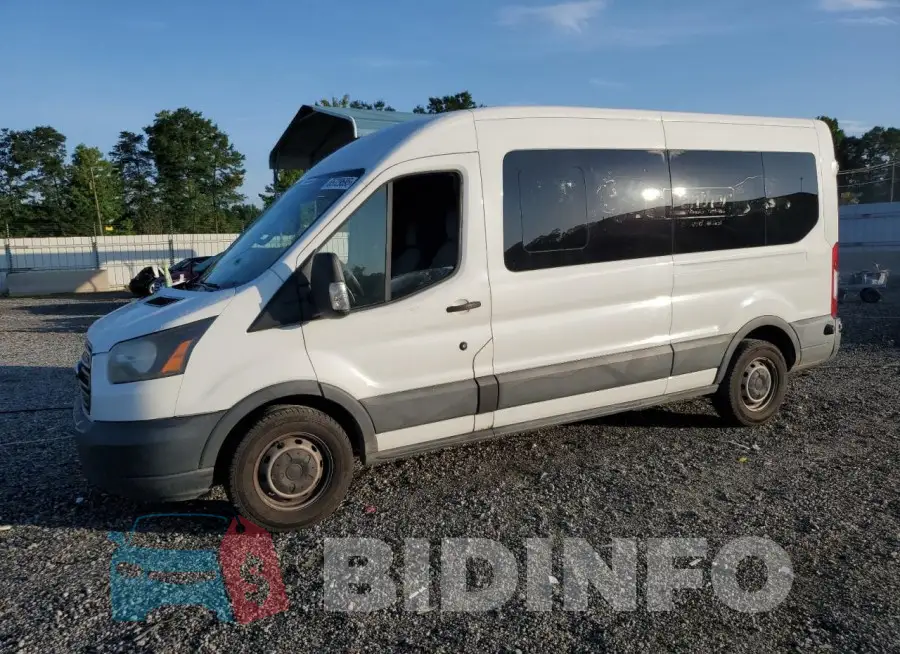 1FBAX2CV5HKB32596 Photo# 1