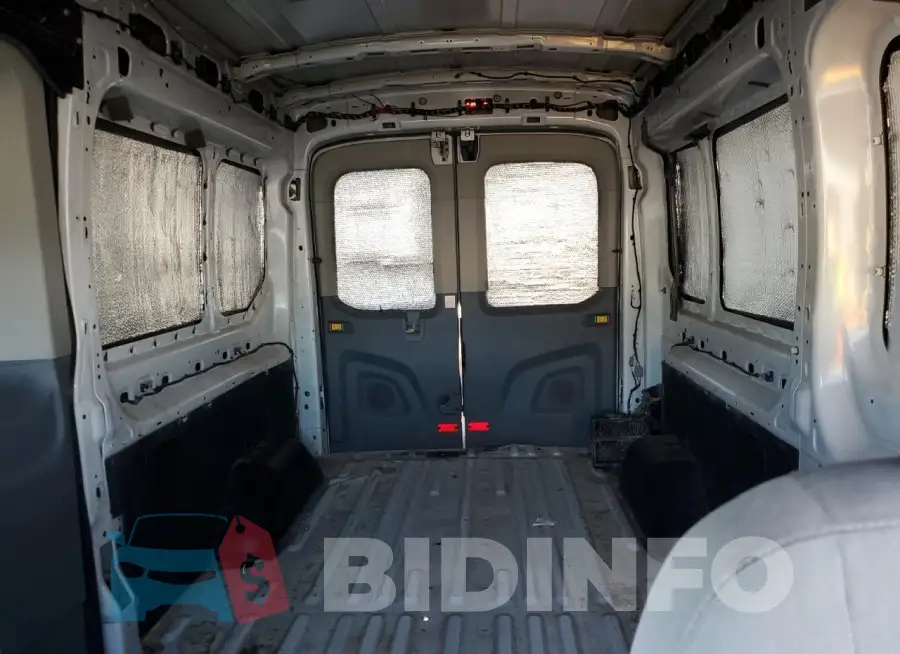 1FBAX2CV5HKB32596 Photo# 10