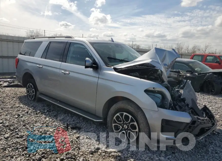 1FMJK1J82PEA57835 Photo# 4