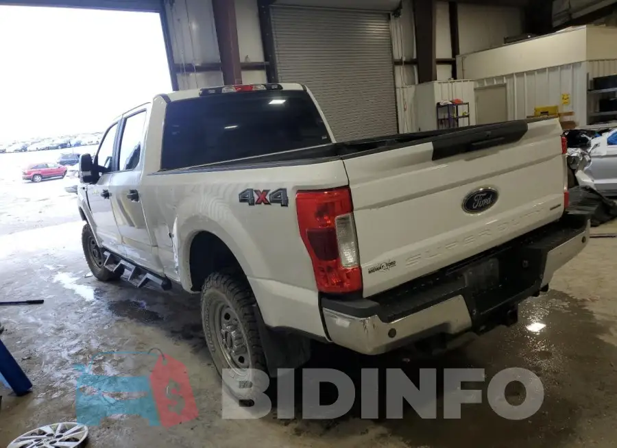 1FT7W2B60KEF25754 Photo# 2