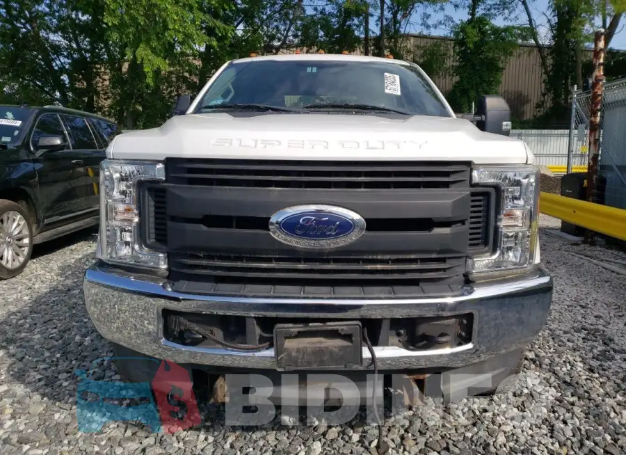 1FT8W3B64HED38648 Photo# 5