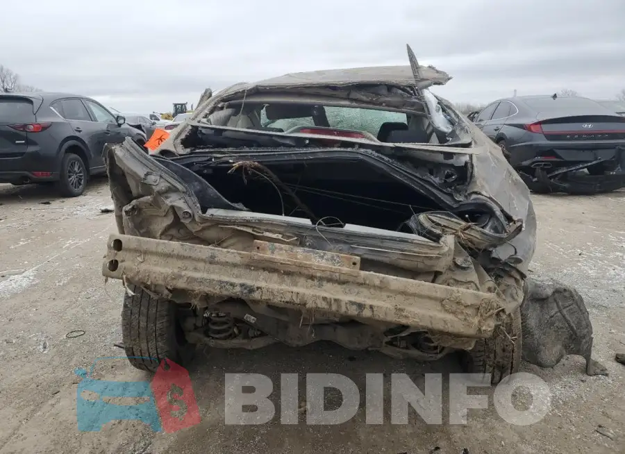 19XFC2F57HE047089 Photo# 6