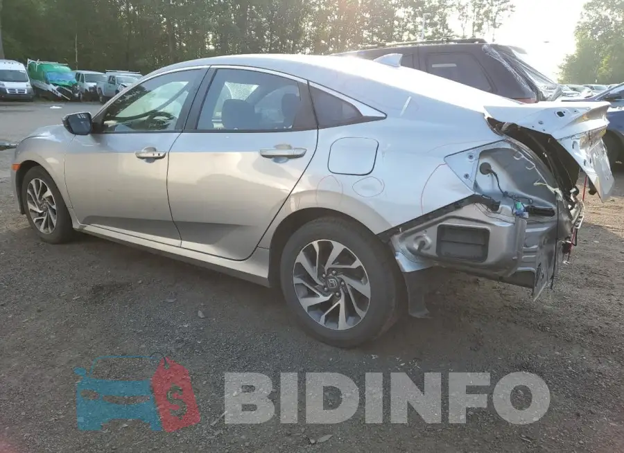 19XFC2F76HE217203 Photo# 2