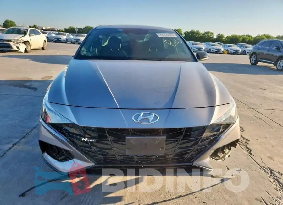 KMHLR4AF9NU232198 Photo# 5