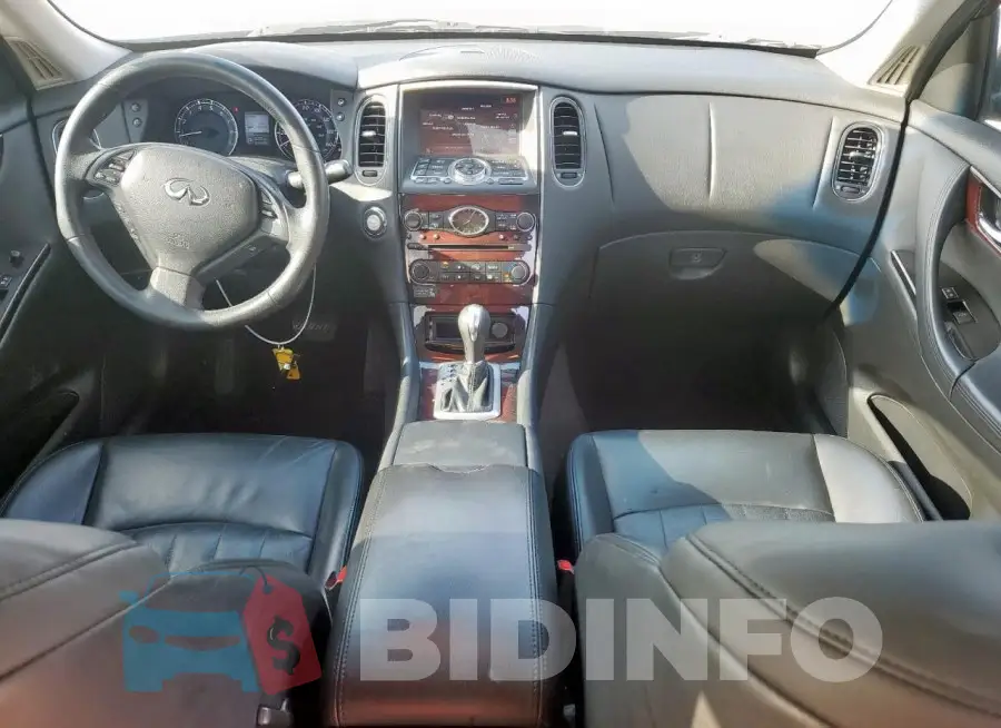 JN1BJ0RR1HM413771 Photo# 8