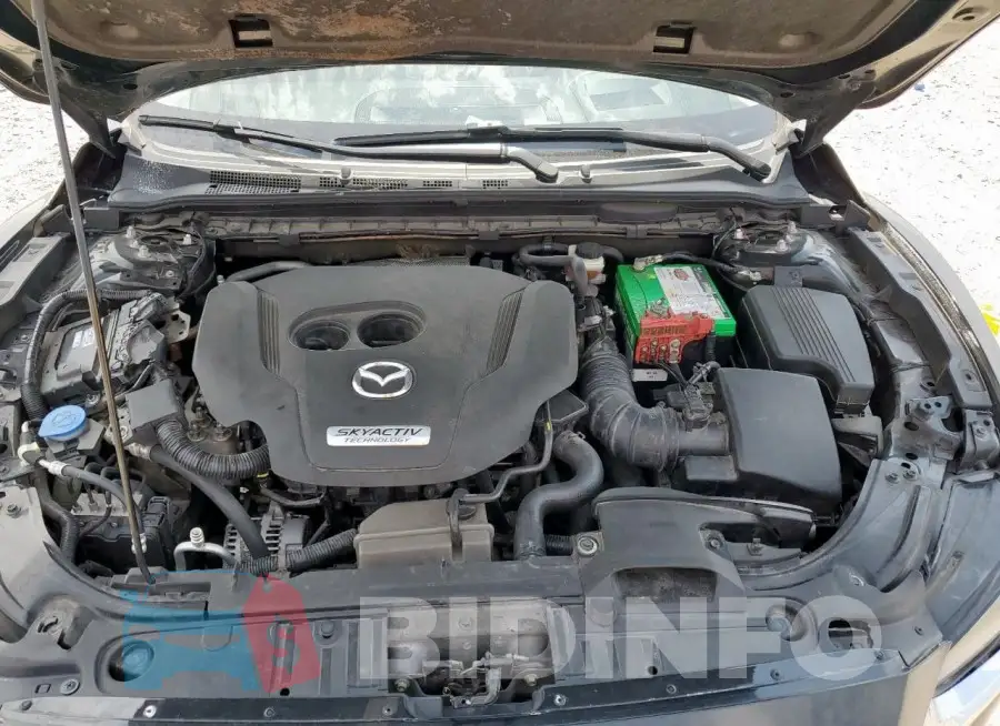 JM1GL1WY4J1300631 Photo# 11