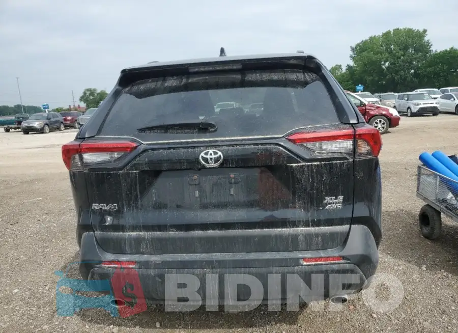 2T3A1RFV3RC428731 Photo# 6