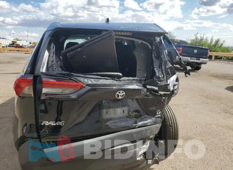 2T3F1RFV2SW511612 Photo# 6