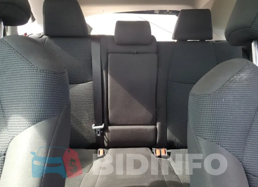 2T3F1RFV2SW511612 Photo# 10
