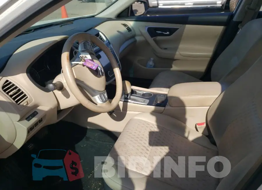 1N4AL3AP2GC230629 Photo# 7