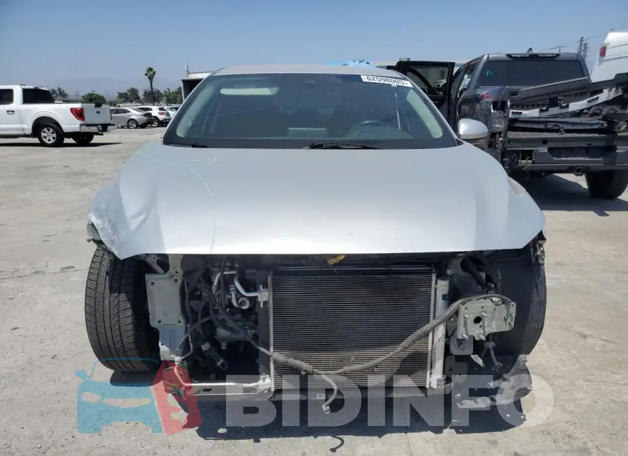 3N1AB8CV9LY272547 Photo# 5