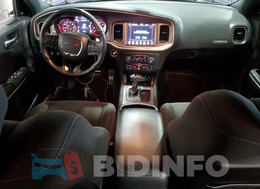 2C3CDXJG3KH600973 Photo# 8