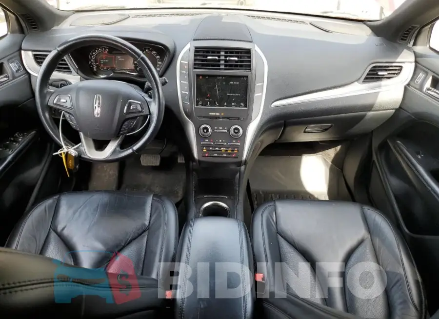 5LMCJ2D92GUJ08162 Photo# 8