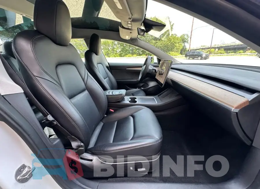 5YJ3E1EB2NF178127 Photo# 5
