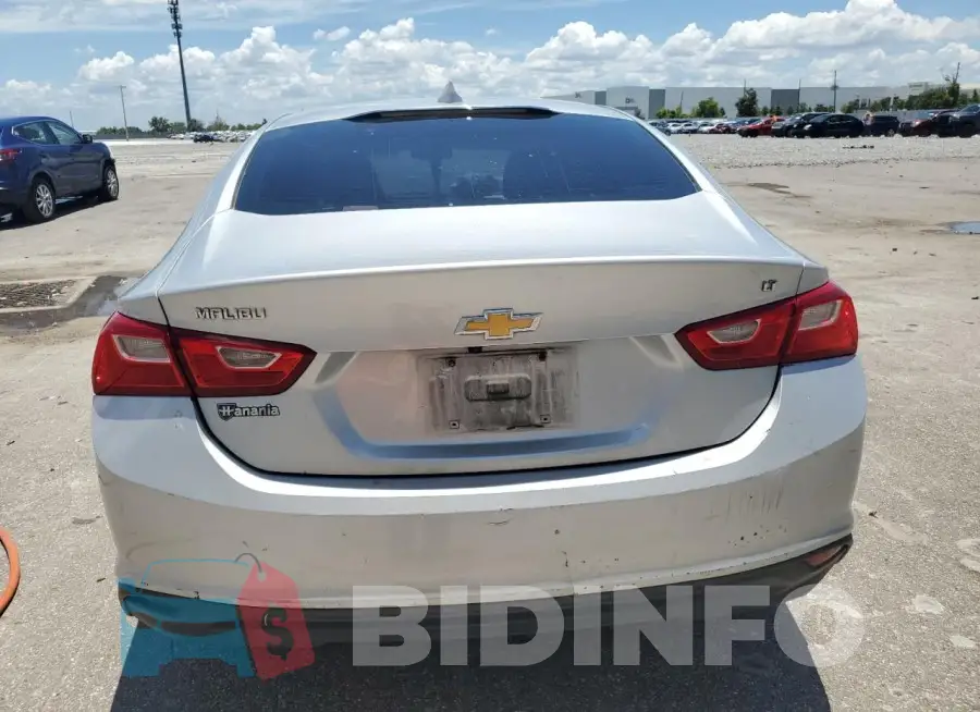 1G1ZD5ST4JF243821 Photo# 6