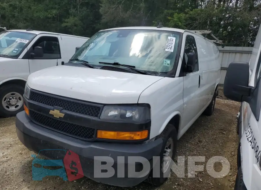 1GCWGBF71M1147482 Photo# 1