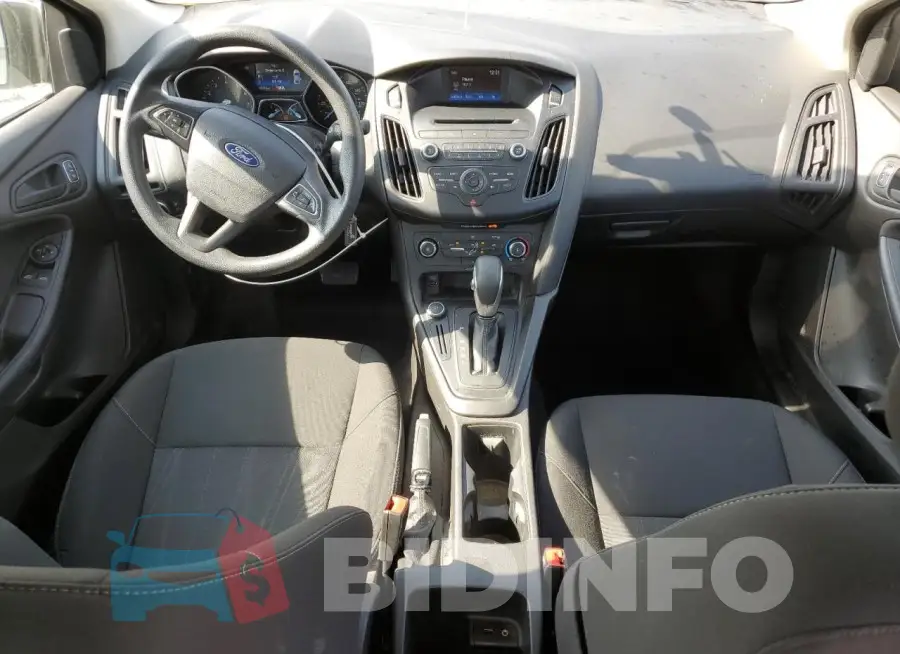 1FADP3E27GL261858 Photo# 8