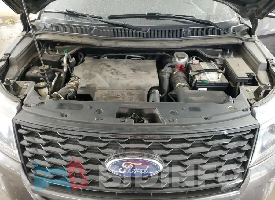 1FM5K8GT0JGB74413 Photo# 12