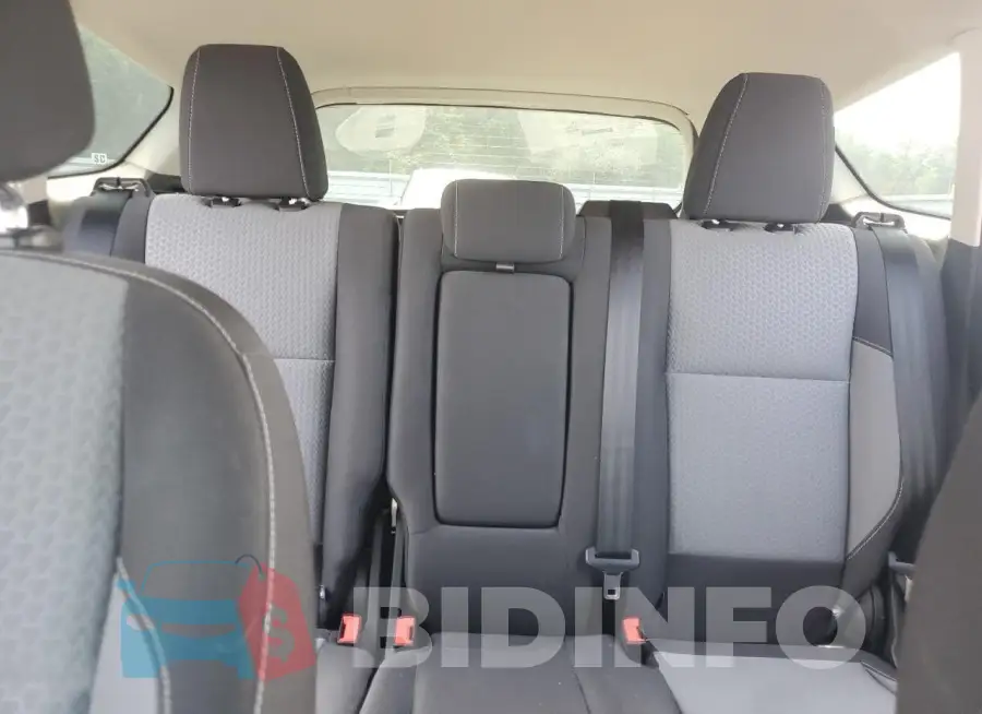 1FMCU9GD8HUD15028 Photo# 10
